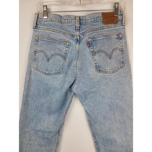 Levi's Premium Wedgie Jeans Women's Button Fly Light Wash Tapered Leg 28x27 - Picture 5 of 8